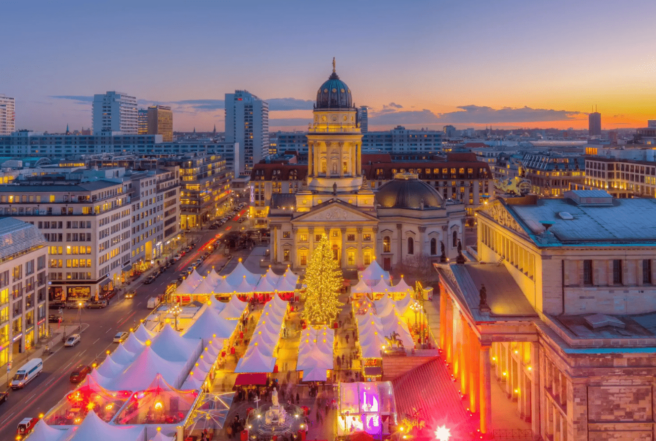 Hoe je bij de Gedächtniskirche-kerstmarkt in Berlijn komt (met kaart & tips)