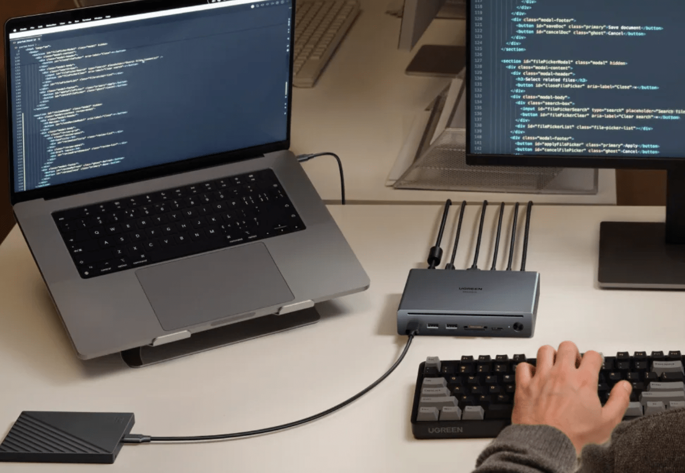 Waarom een Thunderbolt 5-dock een slimmere investering is dan extra opslag of meer dongles