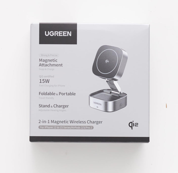 UGREEN 2 in 1 opvouwbaar oplaadstation Qi2 gecertificeerd 15W oplaadstandaard compatibel met MagSafe oplader voor iPhone 15/14/13/12, AirPods, ondersteunt stand - by functie, met 1M kabel